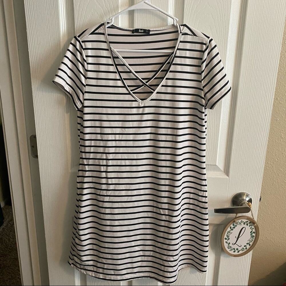 Shein Striped Mini Dress w/ Crisscross Neckline Women's Size Large Black & White